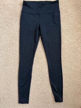 Athleta Black High-Waist Ripple Chatarunga Leggings (Elation)